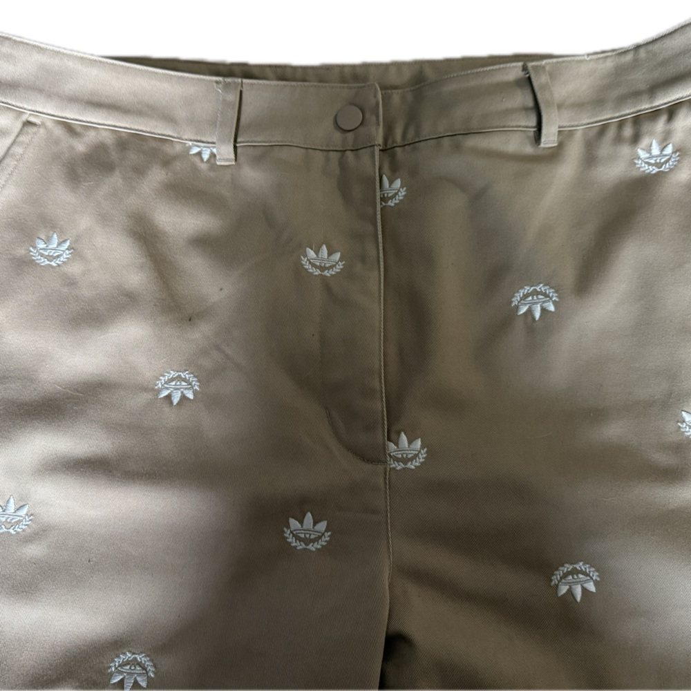 adidas Women's Originals All Over Mini Crest Chino Pant - Beige Size 16 - Picture 5 of 7